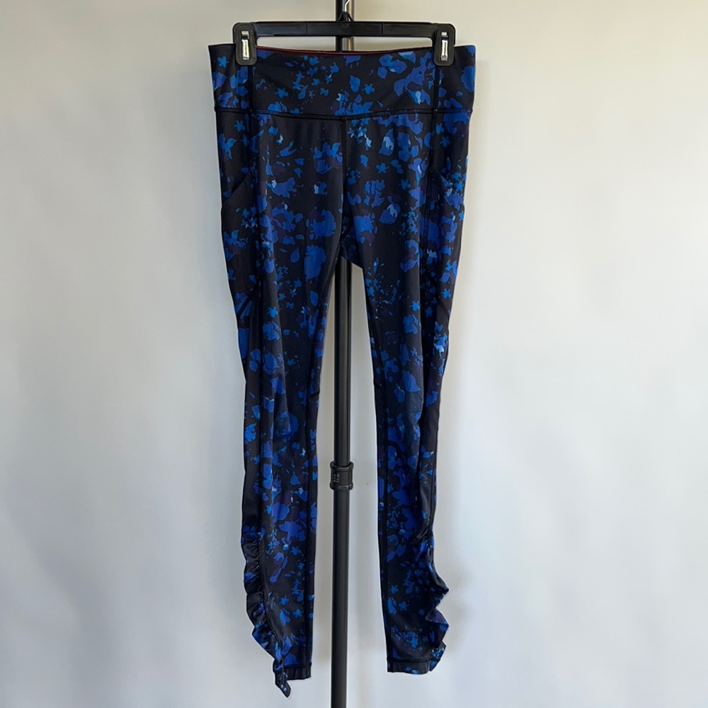 Lululemon High Rise Leggings with Leg Ruching - sz 6